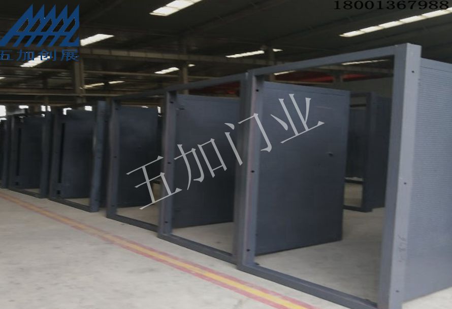 防爆门3 890.jpg